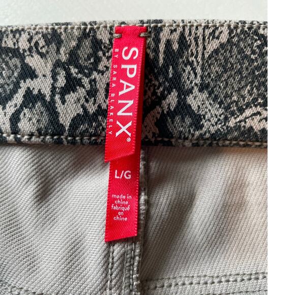Spanx Jeanish Leggings Size Large Snakeprint Pants Pull On Tan Black - Picture 3 of 7
